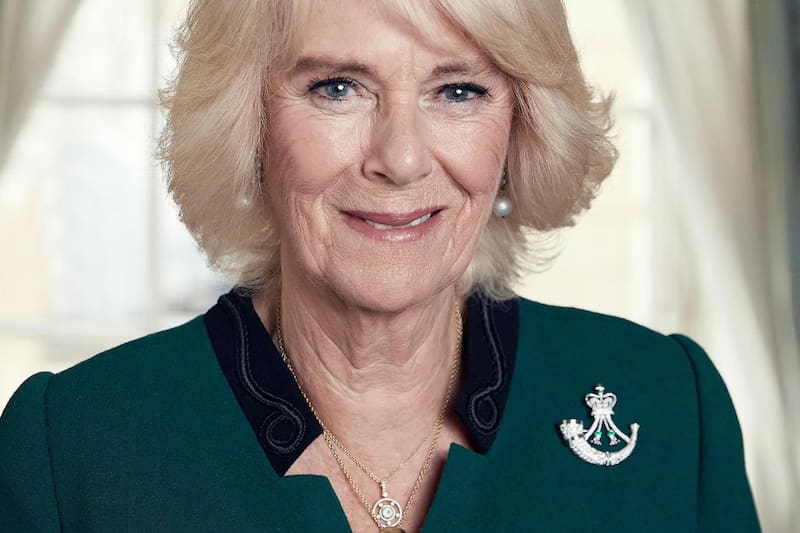 El hijo de Camila Parker crítica al príncipe Harry Camila Parker - Créditos: Instagram