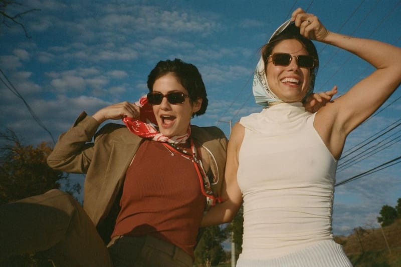 El matrimonio de Lorenza Izzo y Sophie Tabet Revisa las fotos de la boda de la hija de Rosita Parsons y sobrina de Carolina Parsons - Créditos: Instagram