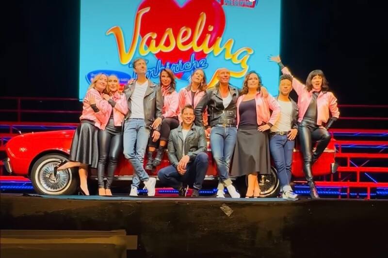 Elenco de Vaselina La puesta en escena estrena el 13 de julio - Créditos: Instagram: @vaselinamexico