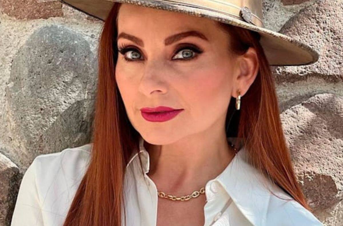 Elizabeth Álvarez habla por primera vez con los medios sobre la infidelidad de Jorge Salinas