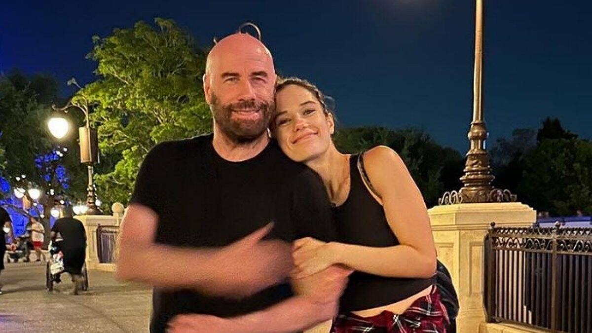 Así luce Ella Bleu, la hija de John Travolta y Kelly Preston que acaba de cumplir 23 años