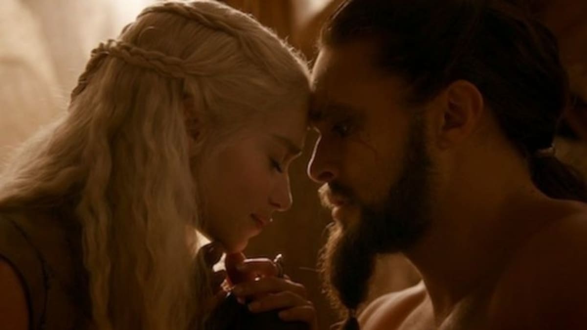 Emilia Clarke y Jason Momoa protagonizan tierno reencuentro a años de su paso por "Game of Thrones": "Luna de mi vida"