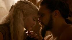 Emilia Clarke y Jason Momoa protagonizan tierno reencuentro a años de su paso por "Game of Thrones": "Luna de mi vida"