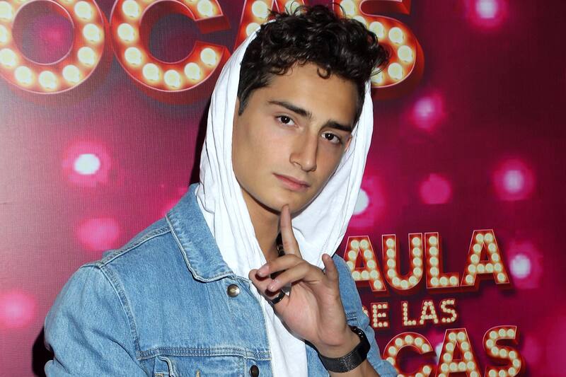 El actor de 20 años les ganó a Sergio Mayer y Paul Stanley en el reto de nominados.