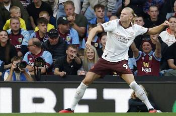 VIDEO | ¡Un animal! Erling Haaland se demoró tres minutos en marcar el primer gol de la Premier League