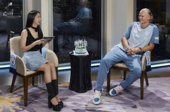 VIDEO | El inesperado regalo de Erling Haaland a famosa cantante de Blackpink