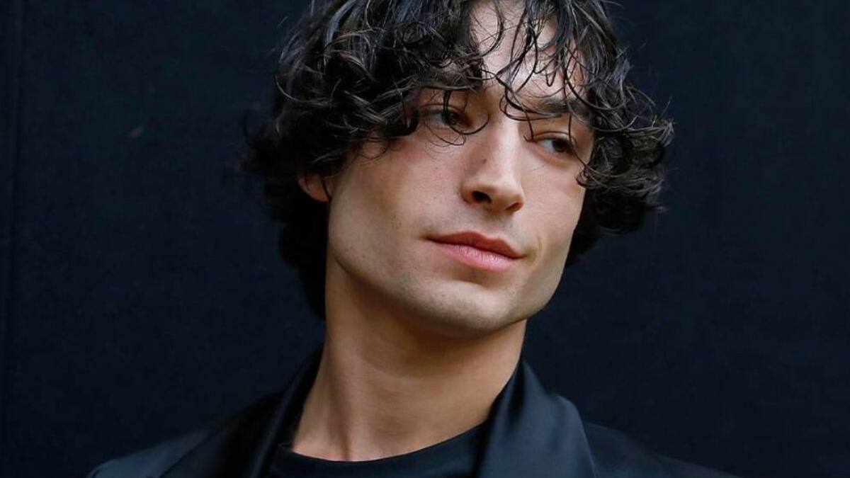 Los escándalos en los que ha estado envuelto Ezra Miller, protagonista de “The Flash”