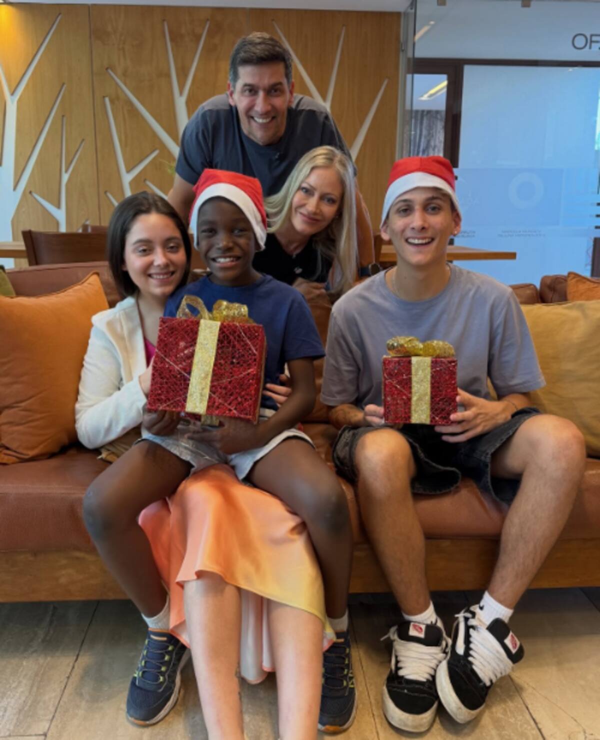Famosos celebraron la Navidad junto a sus seres queridos.