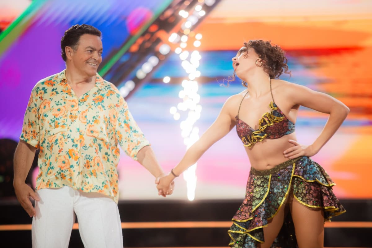 Rompe el silencio ante las feroces críticas y revela su futuro en Fiebre de Baile. Foto: @felipeizquierdoc