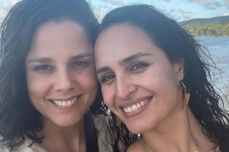 La actriz y la montajista se casaron.