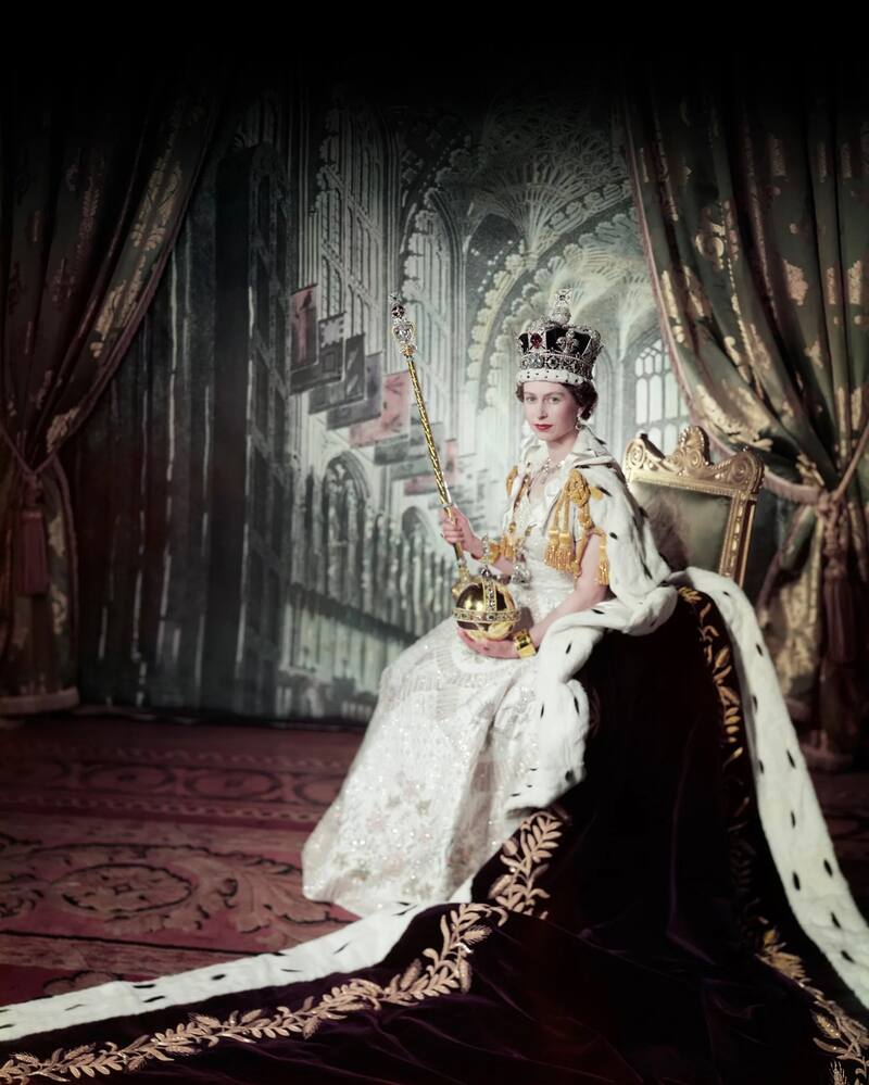Fotografías que cuentan la historia de la coronación de la reina Isabel II en 1953 - Créditos: Instagram