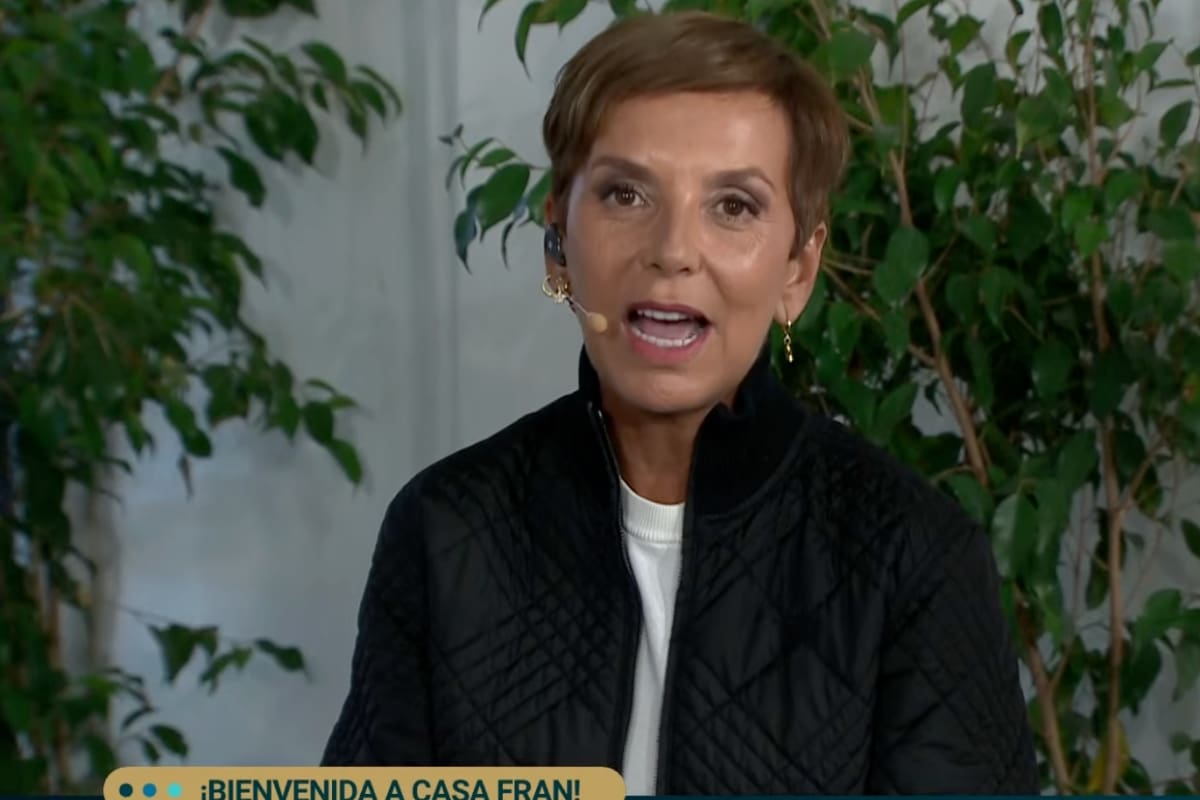Con su primera reaparición en pantalla en CHV. Foto: Captura