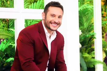 “Me ha ido re mal”: Francesco Gazzella bromea sobre su estado sentimental actual