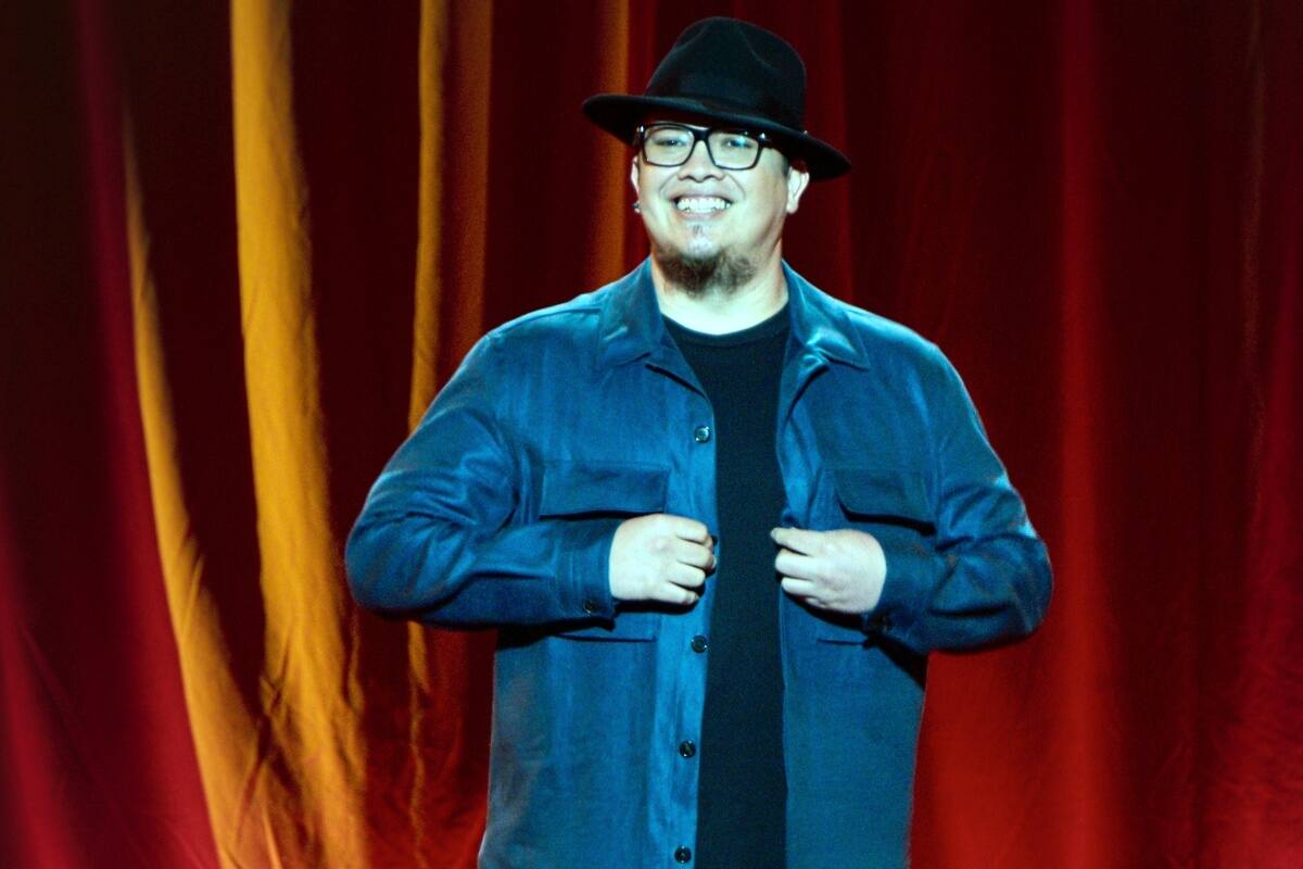 Franco Escamilla En "Voyerista auditivo" de Netflix. - Créditos: Cortesía Netflix