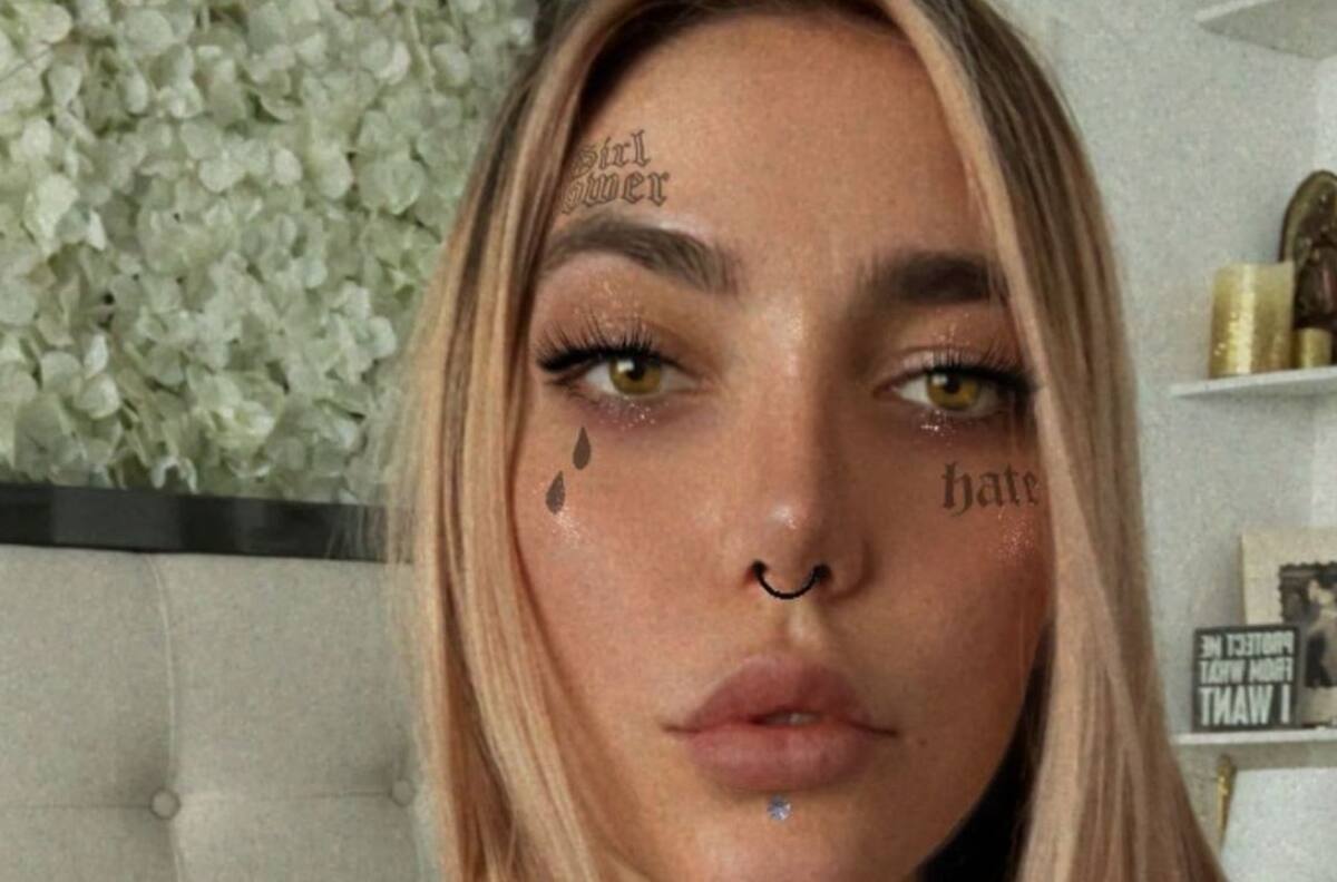 Frida Sofía reaparece en redes sociales y muestra su nuevo look