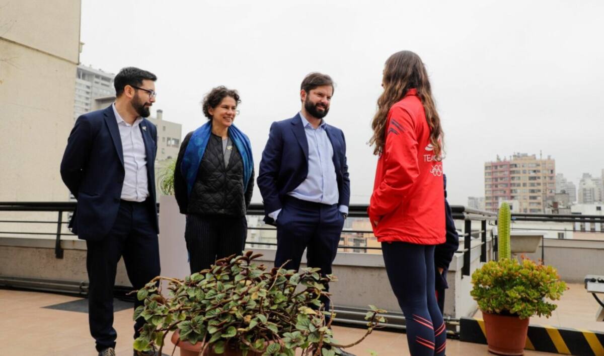 Gabriel Boric alentó a Paula Carrasco en los Panamericanos 2023. Créditos: Ministerio del Medio Ambiente