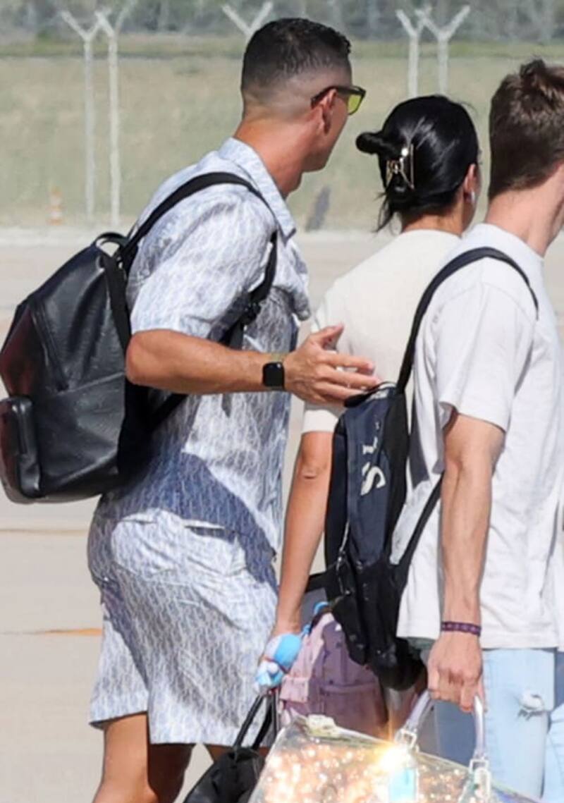 La pareja terminó sus vacaciones en Cerdeña.