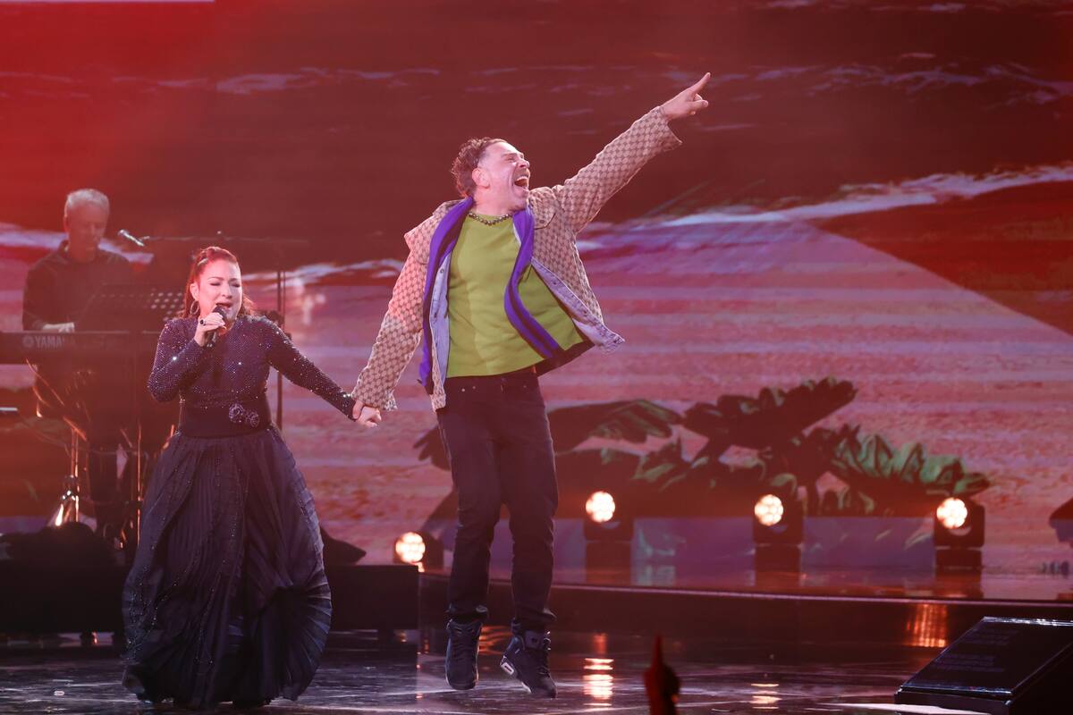 La cantante le había dicho que lo iba a subir al escenario. Foto: Agencia Aton