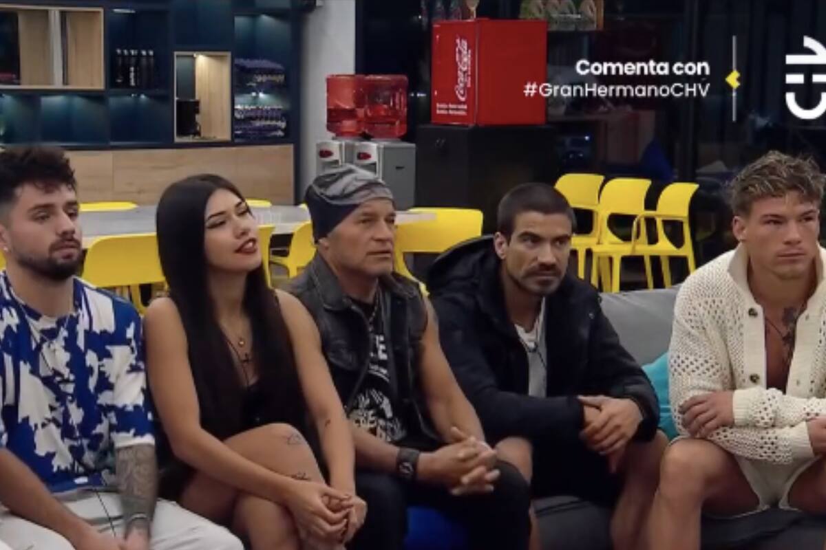 Viviana Acevedo tuvo que escoger a uno de sus compañeros en placa para salvarlo de la eliminación.