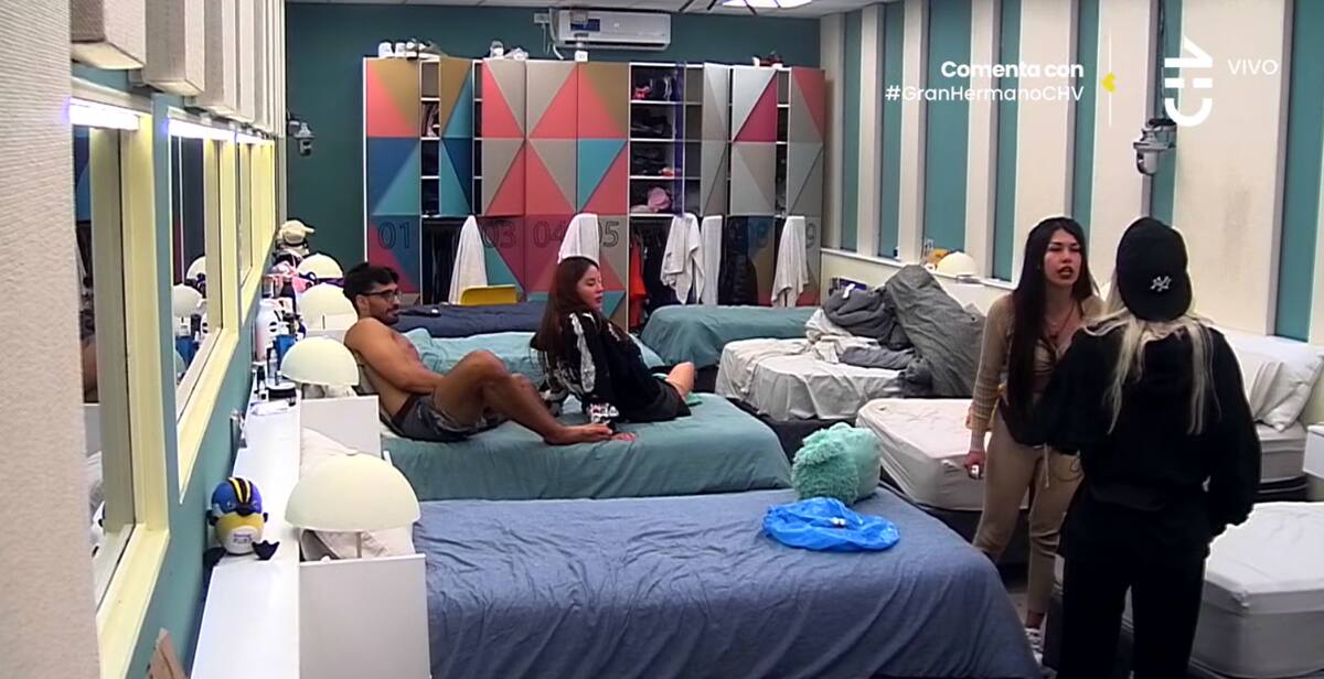 La pelea entre Scarlette y Fran en "Gran Hermano" Chile.