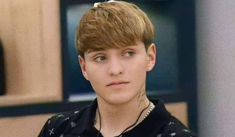 En conversación con TiempoX, el popularmente nombrado como la “planta” de “Gran Hermano” Chile dice que hay una conversación pendiente con su expareja.