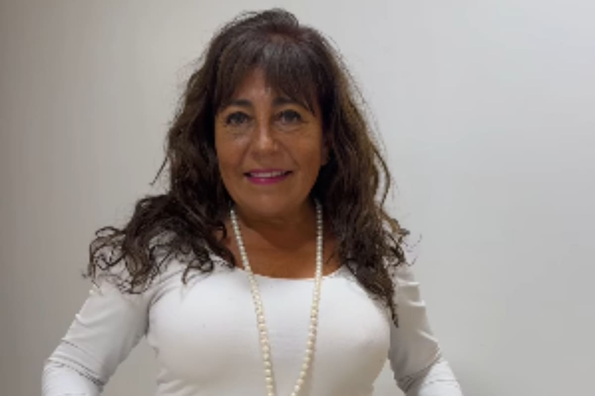 Publicó video desde la clínica.