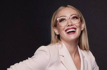 "Feliz de estar vacunada": Hilary Duff comparte que tiene covid-19