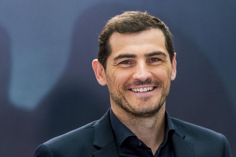 Iker Casillas  El histórico es futbolista madrileño ha generado controversia en redes por un tweet sobre su "homosexualidad"  - Créditos: Instagram
