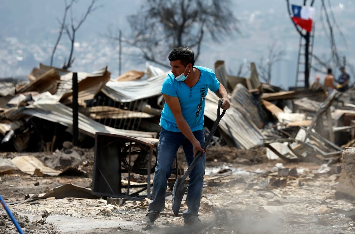 Famosos chilenos mueven sus redes sociales para juntar millonarios montos en ayuda de los damnificados de la Quinta Región