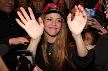 ¿Con indirecta a Gerard Piqué?: Así Shakira celebró su cumpleaños número 47