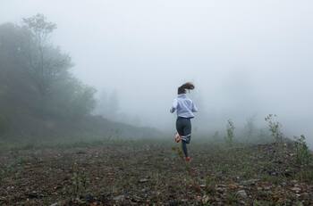 Interpretación de sueños: ¿Corrías de alguien? Descubre el significado de soñar que te persiguen