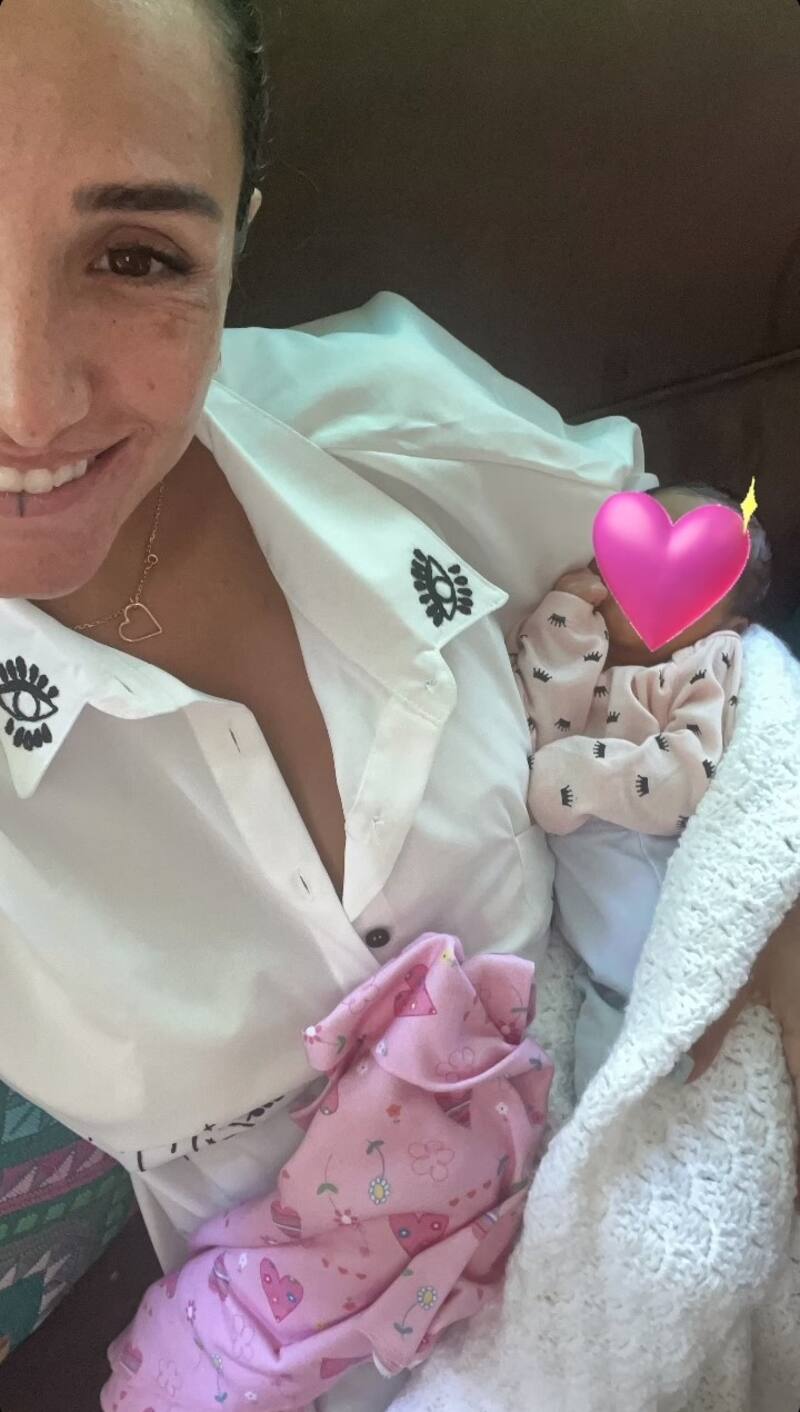 Isidora Urrejola presentó a su bebé. Créditos: Instagram