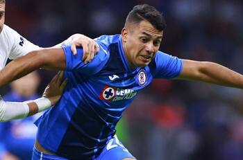 Escándalo en Cruz Azul: compañeros de Iván Morales protagonizan feroz pelea y plantel de honor se fue de fiesta tras perder