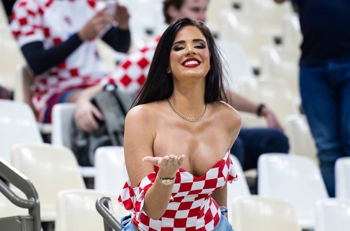 Volvió “La Novia del Mundial”: Ivana Knoll se robó todas las miradas en la final de Champions League