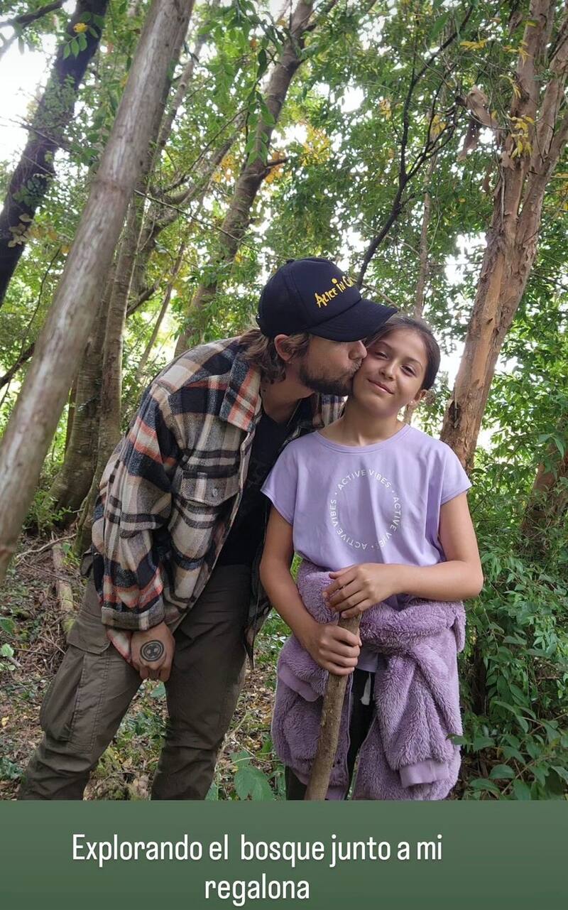 Jean Philippe Cretton junto a su hija.