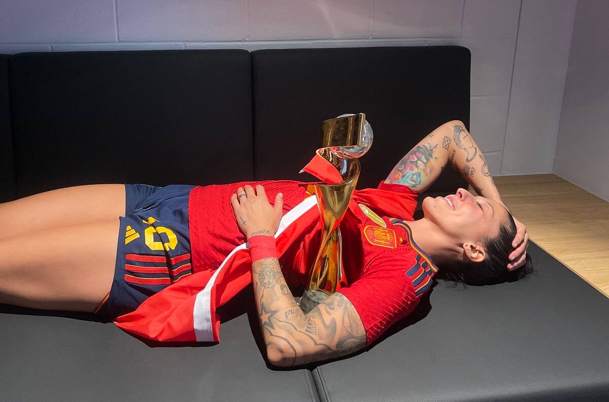 VIDEO | Jenni Hermoso rompió el silencio por polémico beso que “le robó” el presidente de la Federación Española