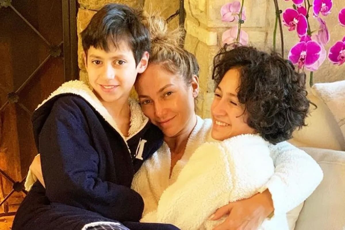 Jennifer Lopez Jennifer López se refirió a las críticas a las que se exponen sus hijos. - Créditos: Instagram