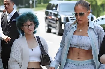 Hija de Jennifer Lopez y Marc Anthony reaparece en un concierto; JLo capta su reacción