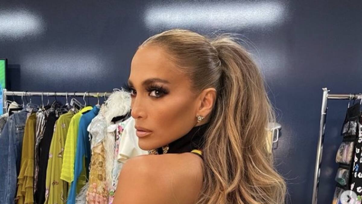 Los cuatro pasos de belleza que hacen de JLo una mujer radiante