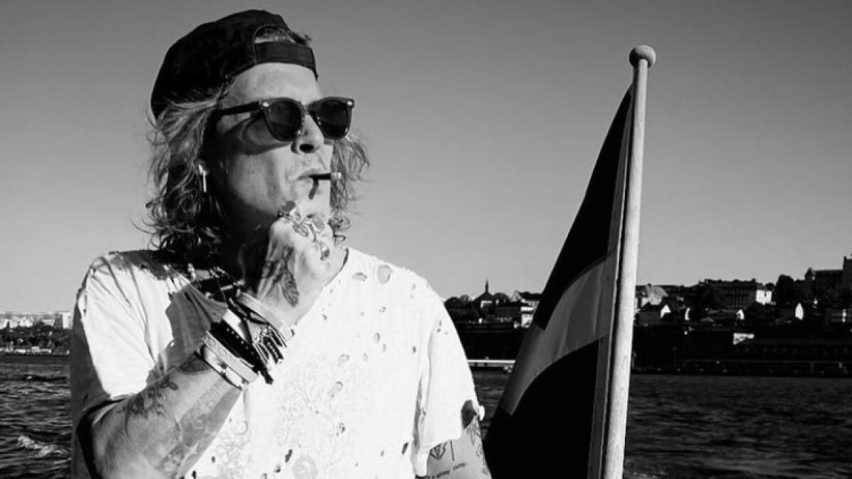 Johnny Deep disfruta de la tranquilidad de vivir en Inglaterra, tras días polémicos de juicio