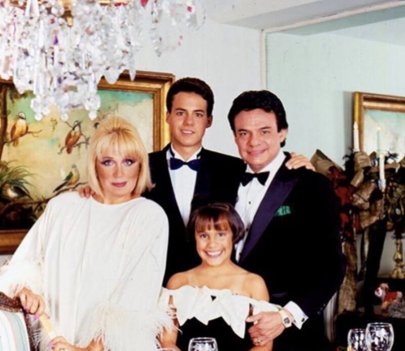 José José La familia de José José en México peleará por darle validez a su testamento hecho en México. - Créditos: Facebook @anelnoreñaoficial