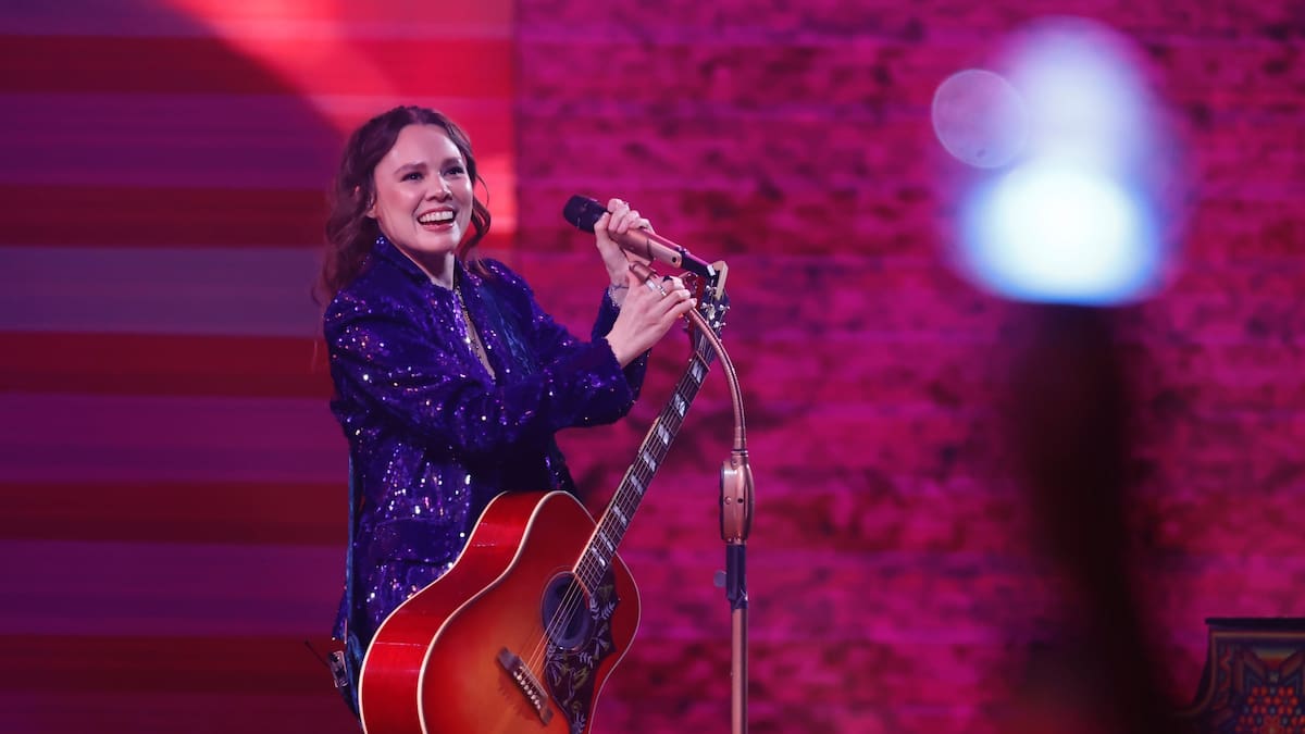 El insólito motivo que llenó de críticas a Jesse y Joy en Viña: “No es necesario hablar como hue...”: