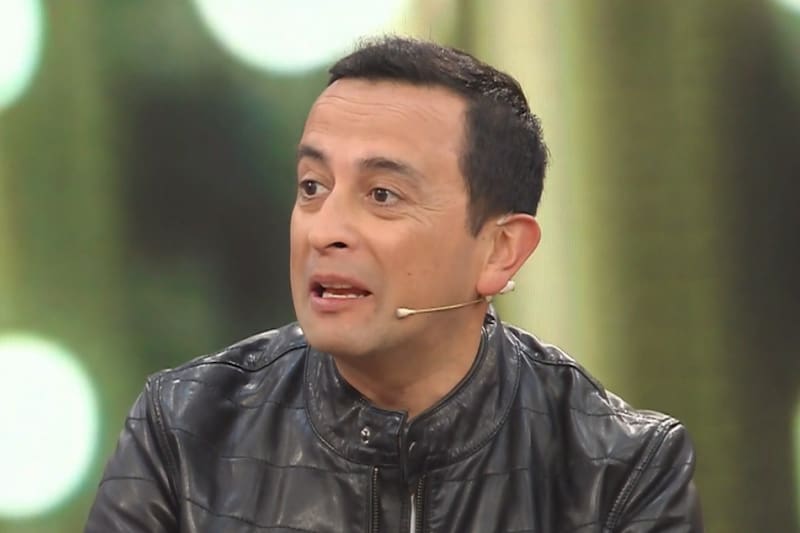 Periodista fue víctima del robo de su vehículo.