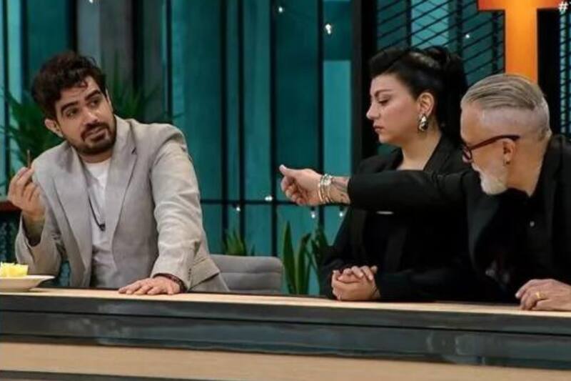 tuvieron un tenso momento debido a estar en desacuerdo por un plato a evaluar de una de las participantes.