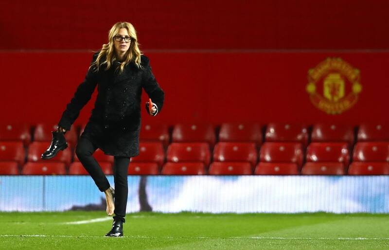 La actriz estadounidense visitó las instalaciones del United en 2016.