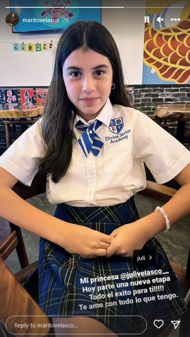 A través de sus redes sociales, Mario Velasco subió una fotografía de Mario Velasco celebrando la nueva etapa de su hija desde el país norteamericano.