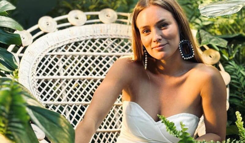 Kika Silva decidió quitarse sus implantes mamarios tras estudiar nutrición y practicar Yoga.