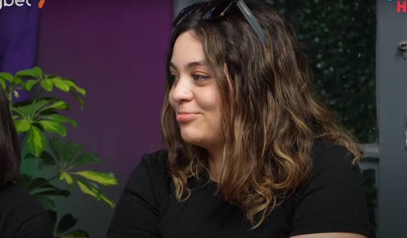Kiki Poust se emocionó con las palabras de su esposo, Coronel Valverde.