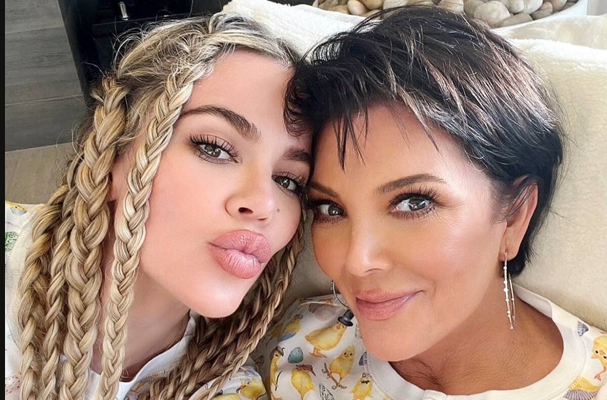 Critican a Khloé Kardashian y a Kris Jenner por fotos editadas "fuera de la realidad"