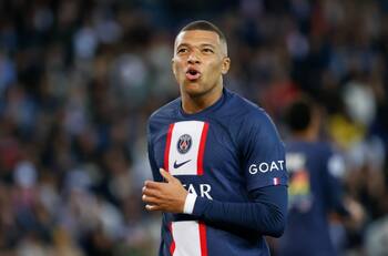 Dirigentes del Al Hilal viajaron a Francia para convencer a Kylian Mbappé